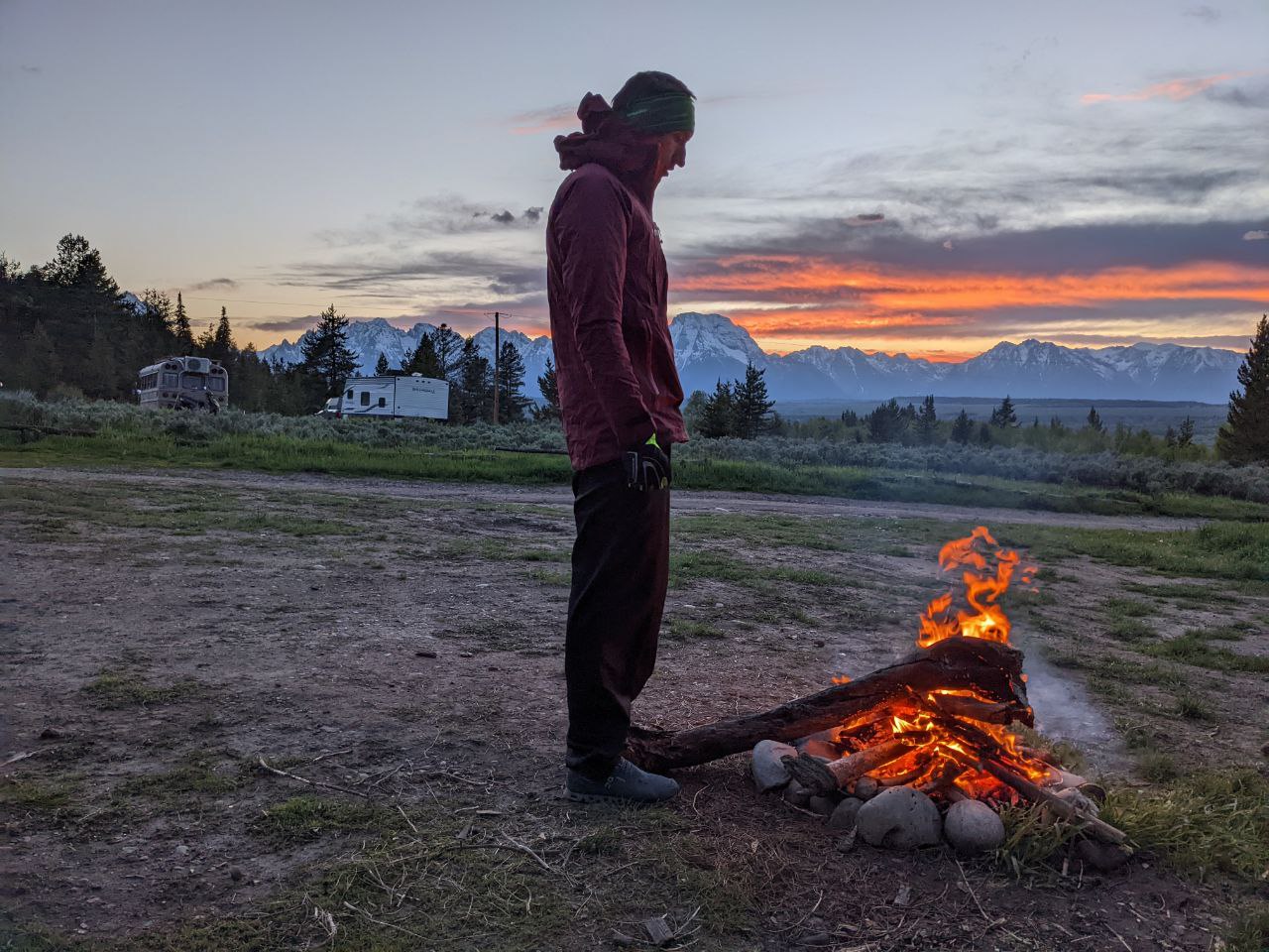Campfire at freezing temperatures